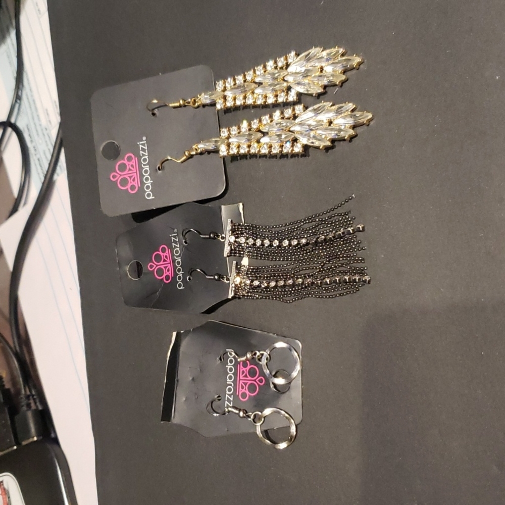 Paparazzi earrings